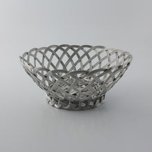 Cargar imagen en el visor de la galería, Canasta P/Fruta Plateada