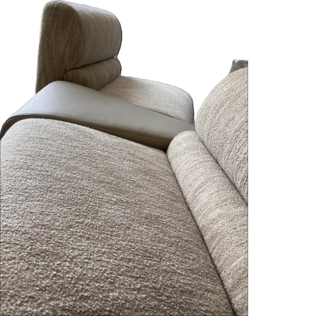 Sillones Individuales con Mesa Central en Piel