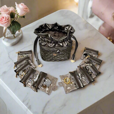 Estuche con mini bolsitas bronce